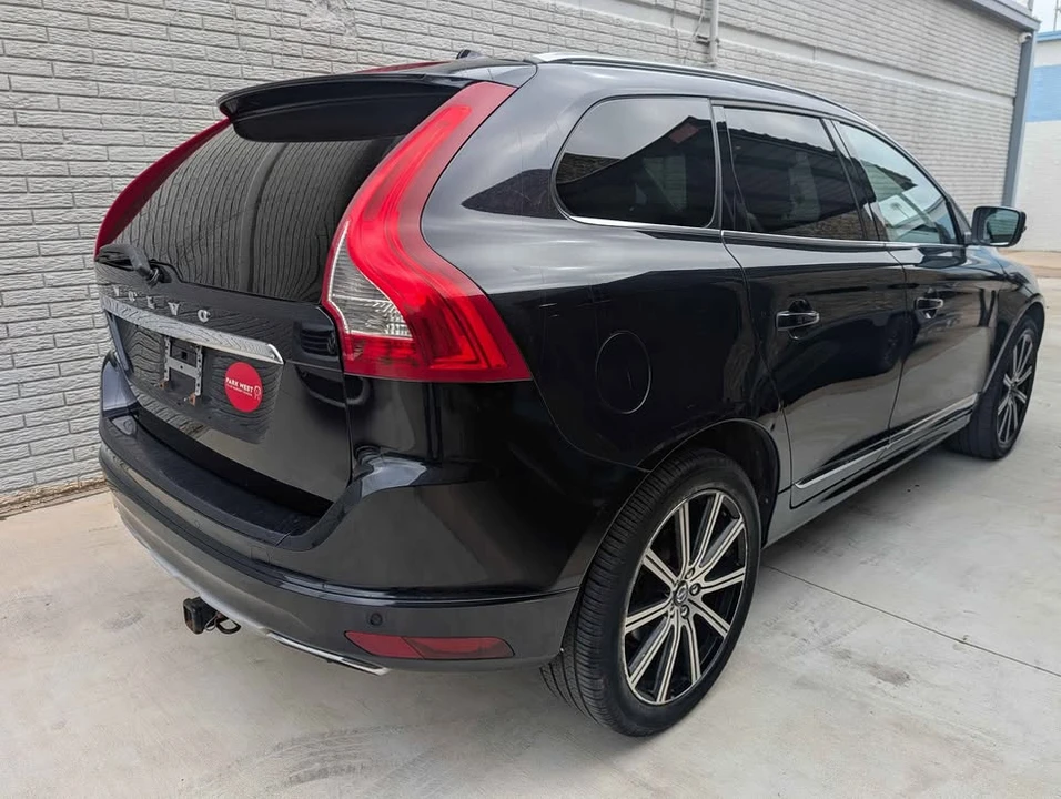 2016 Volvo XC60 1st Gen - Image 7 of 13