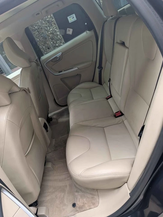 2016 Volvo XC60 1st Gen - Image 13 of 13