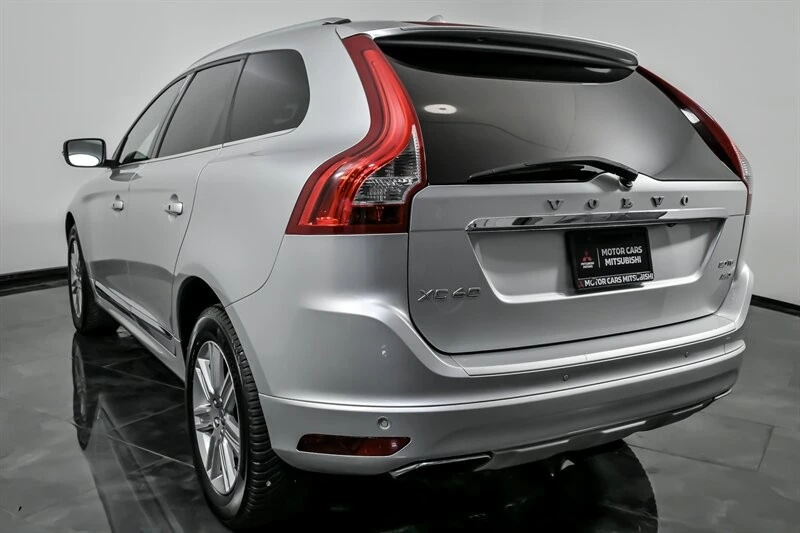 2016 Volvo XC60 1st Gen - Image 9 of 21