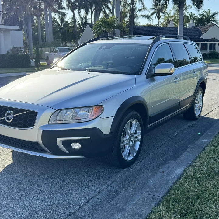 2016 Volvo - Image 5 of 31