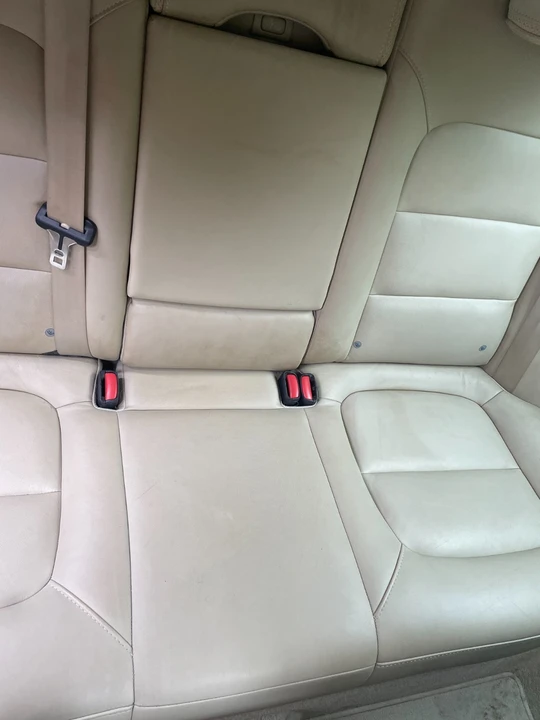 2016 Volvo XC70 3rd Gen - Image 18 of 22