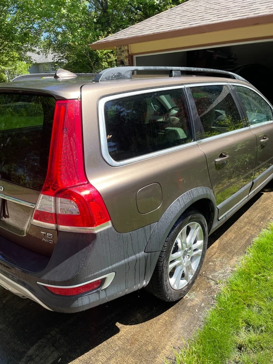 2016 Volvo XC70 3rd Gen - Image 5 of 22