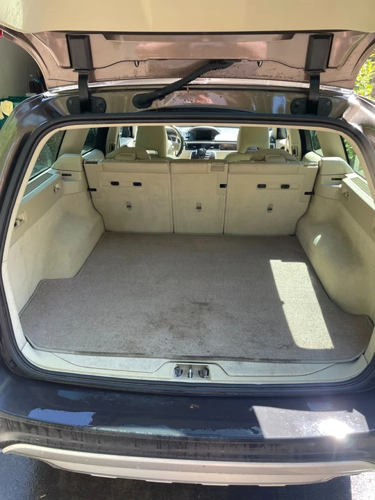 2016 Volvo XC70 3rd Gen - Image 14 of 22