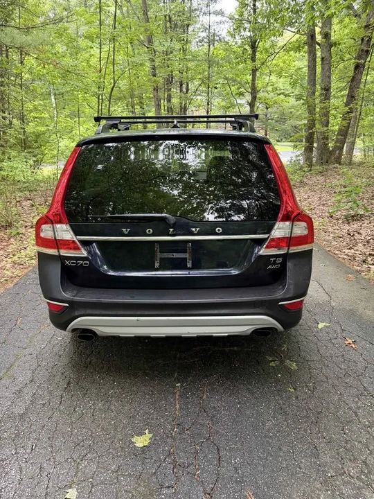 2016 Volvo XC70 3rd Gen - Image 4 of 20