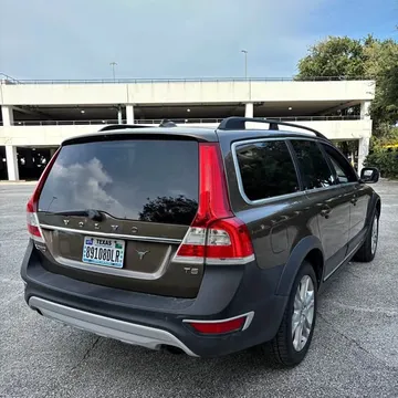 2016 Volvo XC70 T5 Premier Wagon 4D