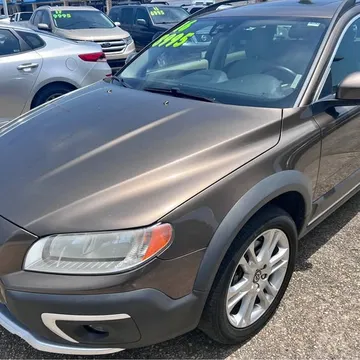 2016 Volvo XC70 T5 Premier Wagon 4D