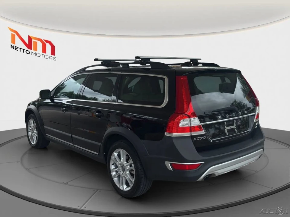 2016 Volvo XC70 3rd Gen - Image 3 of 21