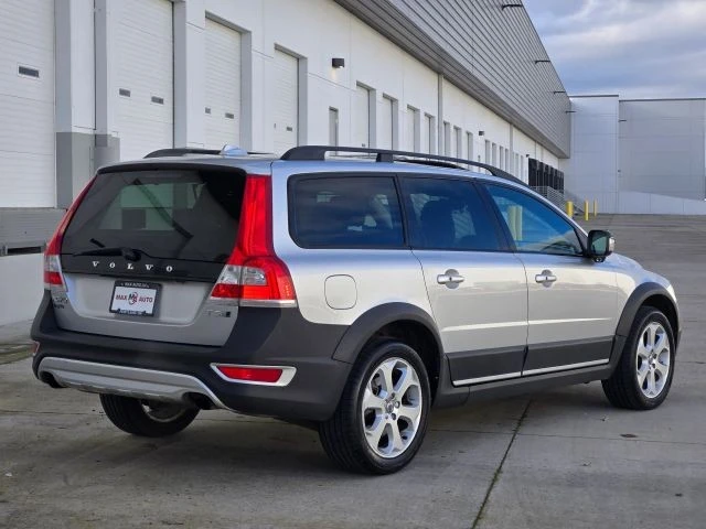 2016 Volvo XC70 3rd Gen - Image 8 of 31