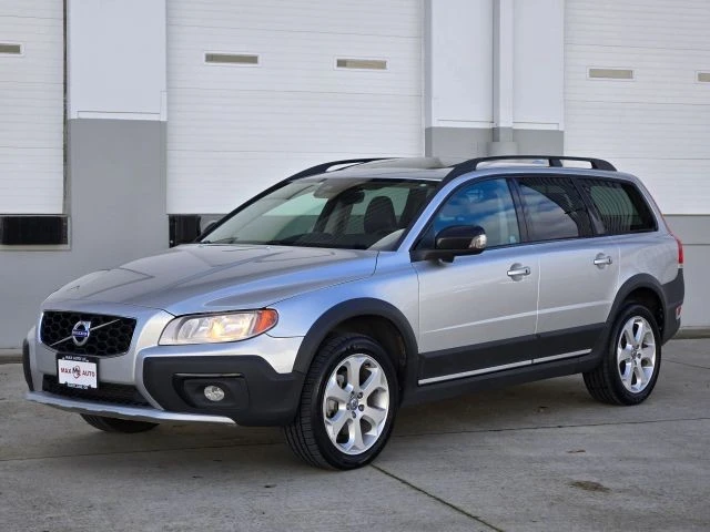 2016 Volvo XC70 3rd Gen - Image 4 of 31