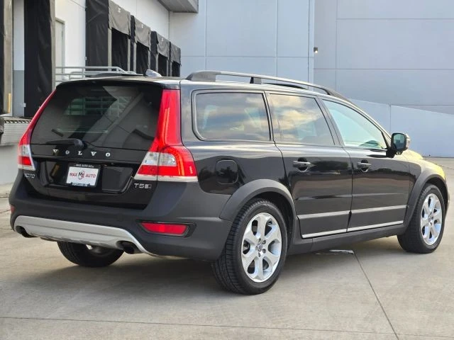 2016 Volvo XC70 3rd Gen - Image 8 of 31