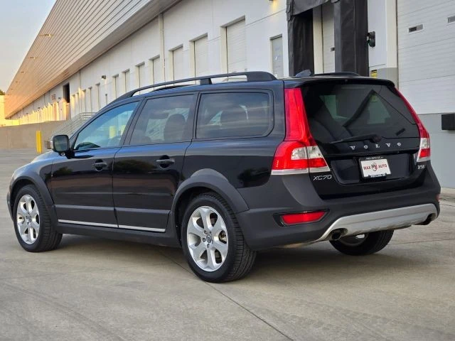2016 Volvo XC70 3rd Gen - Image 6 of 31