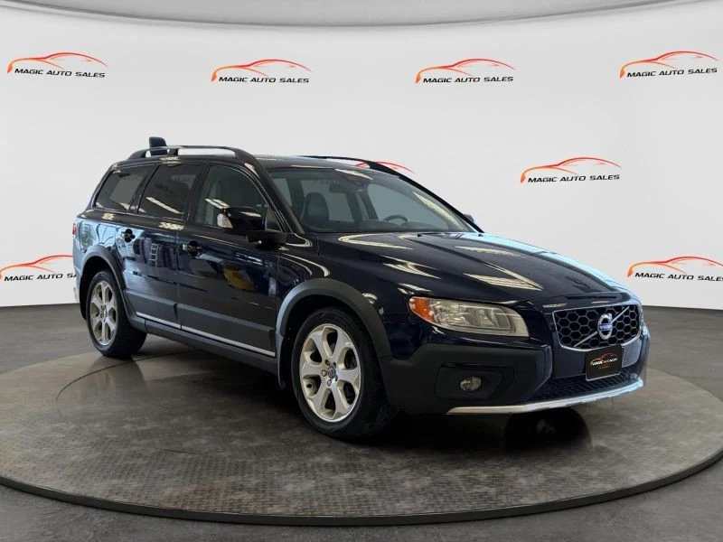 2016 Volvo XC70 3rd Gen - Image 5 of 12