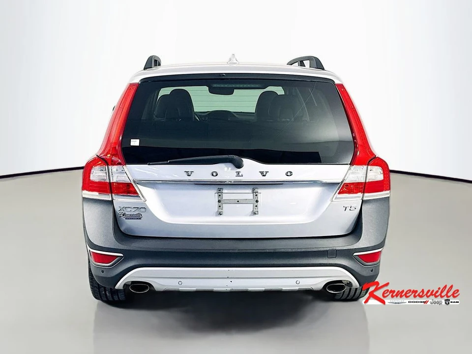 2016 Volvo XC70 3rd Gen - Image 6 of 24