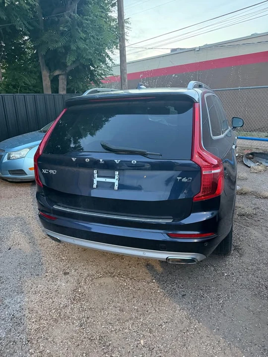 2016 Volvo XC90 2nd Gen - Image 5 of 5