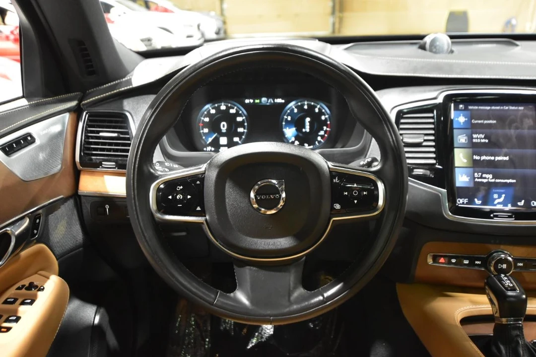 2016 Volvo XC90 2nd Gen - Image 17 of 21