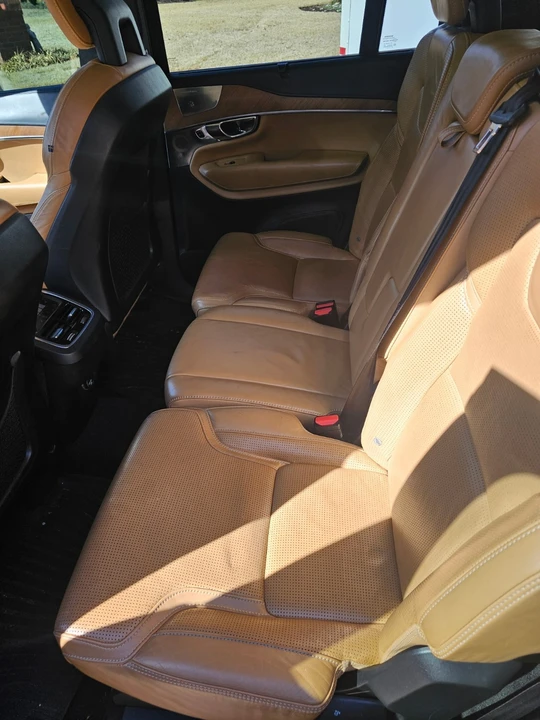 2016 Volvo XC90 2nd Gen - Image 19 of 21