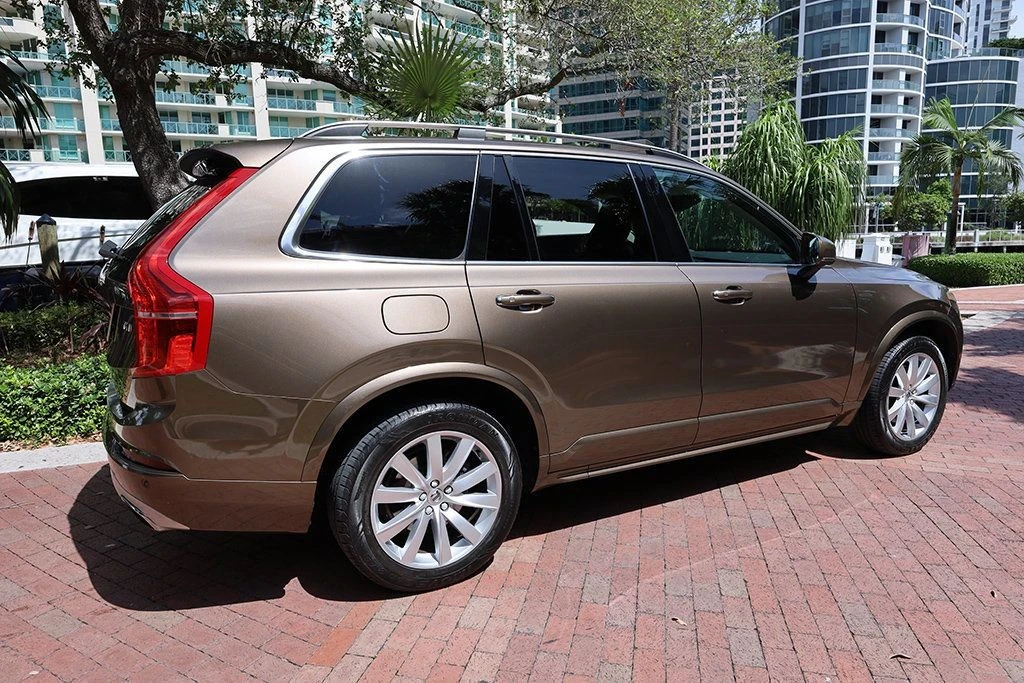 2016 Volvo XC90 2nd Gen - Image 19 of 21