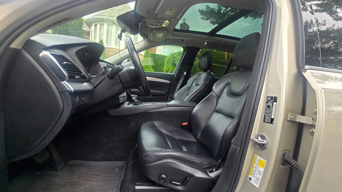 2017 Volvo XC90 2nd Gen - Image 11 of 18