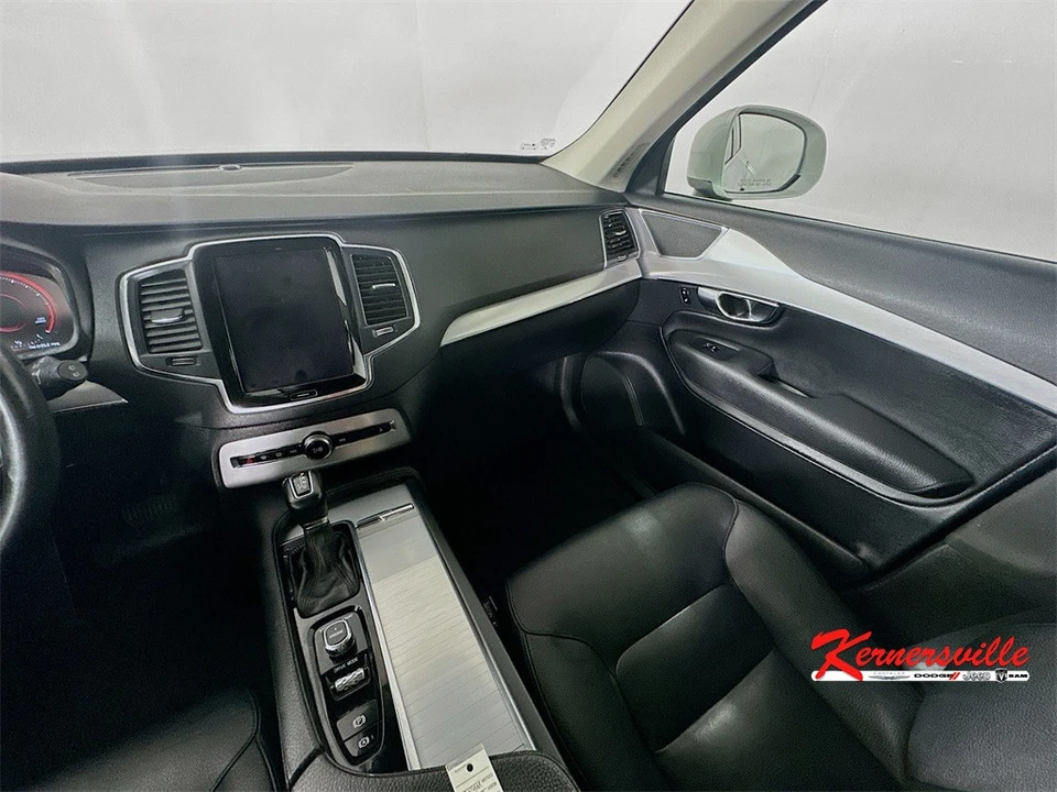 2016 Volvo XC90 2nd Gen - Image 11 of 21