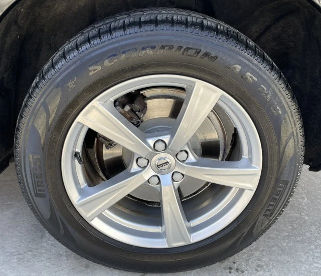 2016 Volvo XC90 2nd Gen - Image 17 of 21