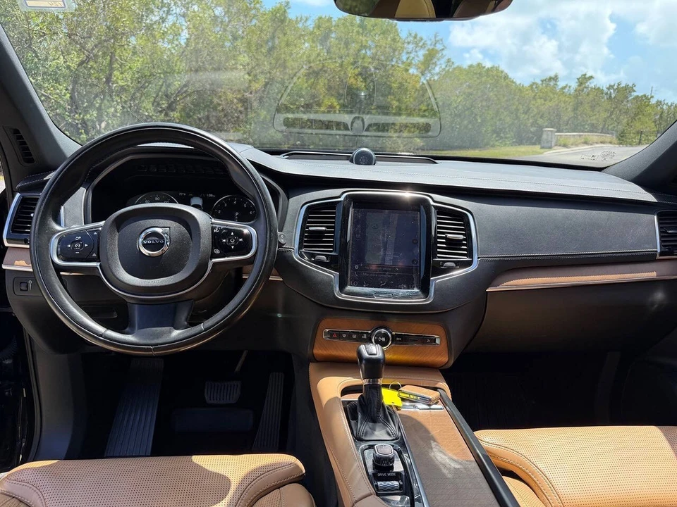 2016 Volvo XC90 2nd Gen - Image 20 of 21