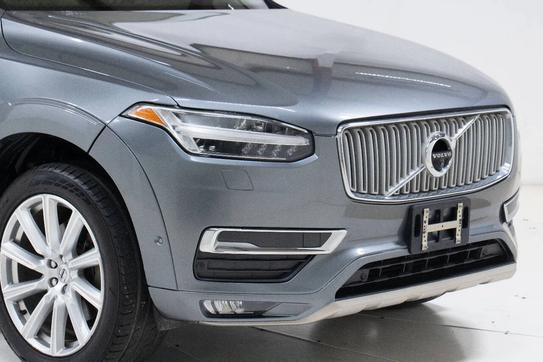 2016 Volvo XC90 2nd Gen - Image 11 of 12