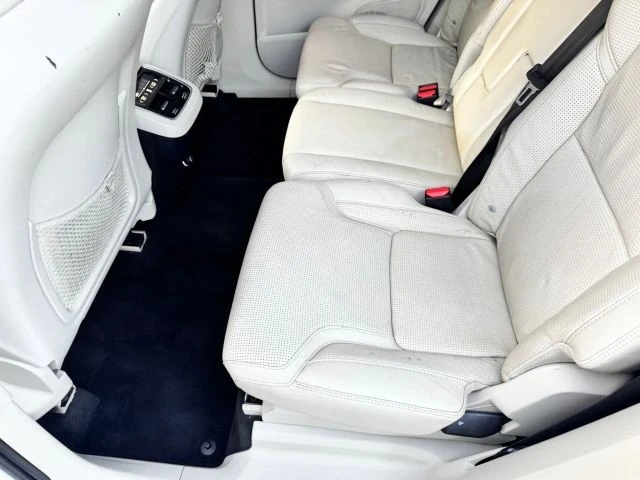 2016 Volvo XC90 2nd Gen - Image 19 of 21