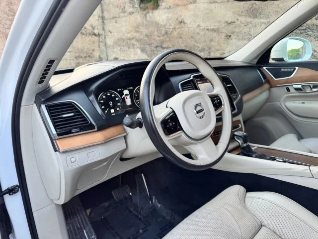 2016 Volvo XC90 2nd Gen - Image 13 of 21