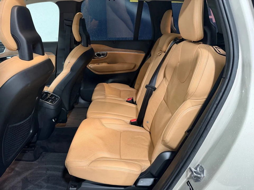 2016 Volvo XC90 2nd Gen - Image 10 of 19