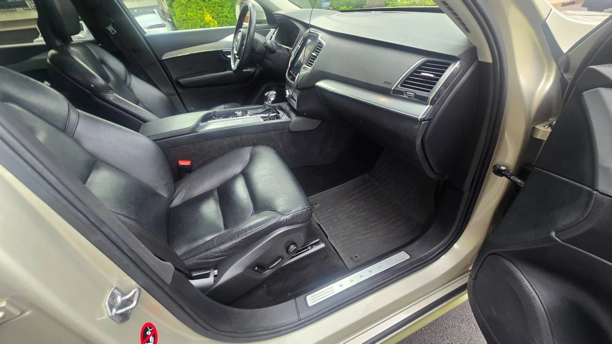 2017 Volvo XC90 2nd Gen - Image 14 of 18