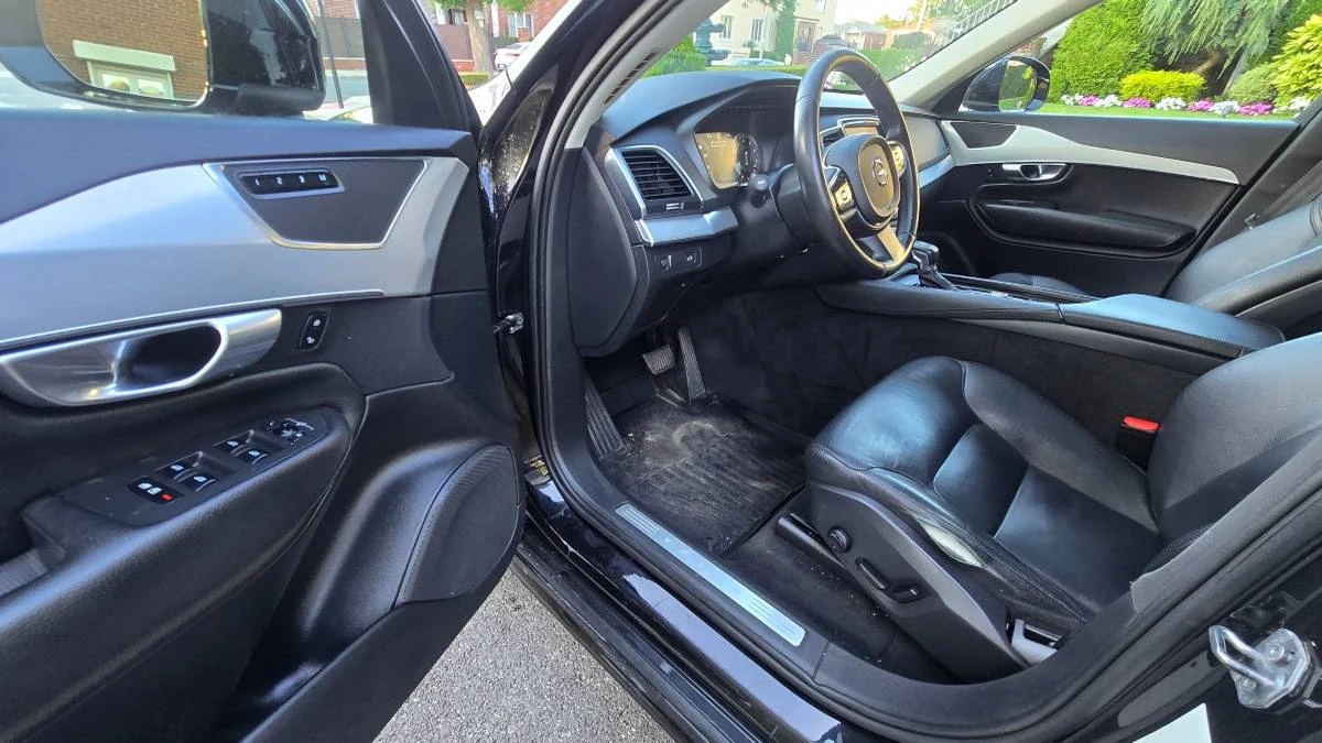 2017 Volvo XC90 2nd Gen - Image 9 of 17