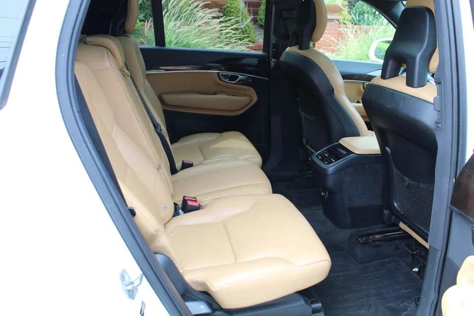 2016 Volvo XC90 2nd Gen - Image 10 of 16