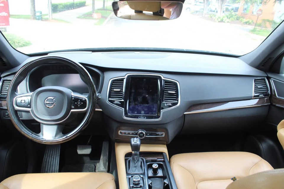 2016 Volvo XC90 2nd Gen - Image 4 of 16
