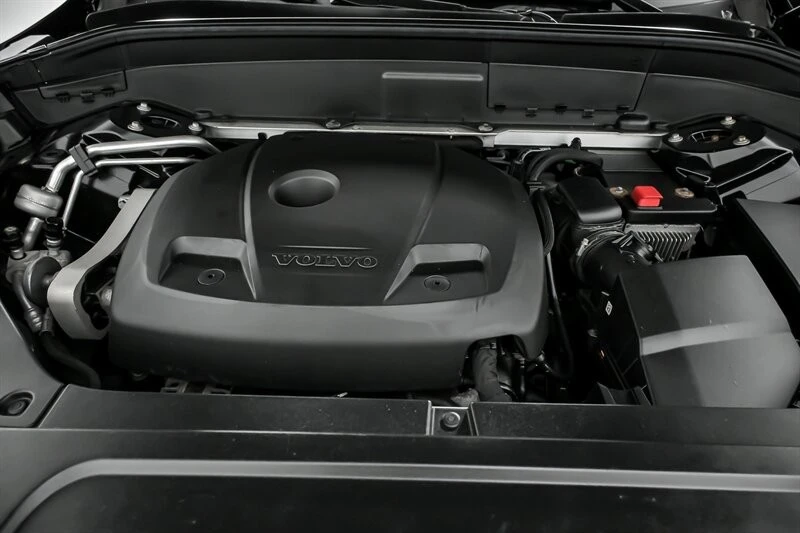 2016 Volvo XC90 2nd Gen - Image 14 of 21