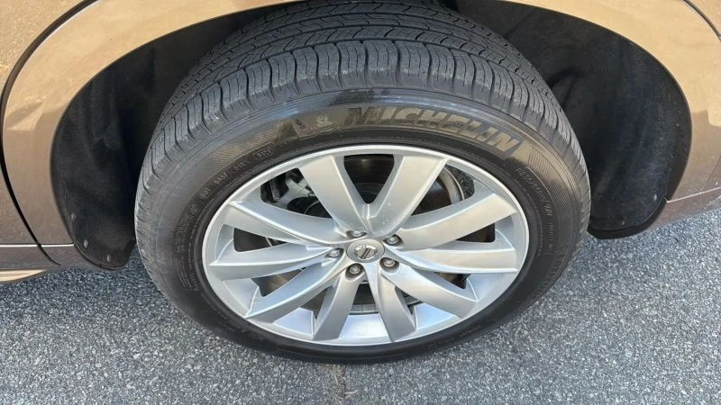 2016 Volvo XC90 2nd Gen - Image 9 of 12