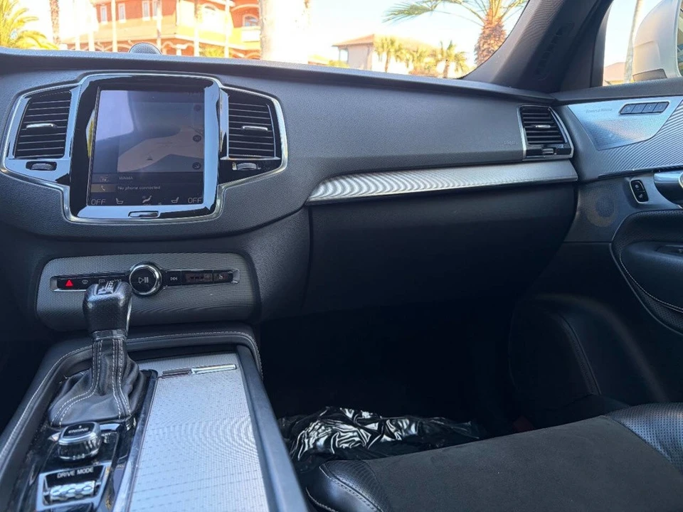 2016 Volvo XC90 2nd Gen - Image 16 of 21