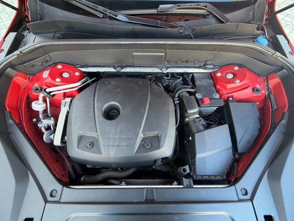 2016 Volvo XC90 2nd Gen - Image 10 of 21