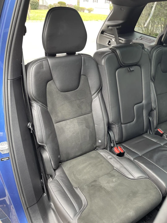 2016 Volvo XC90 2nd Gen - Image 27 of 31