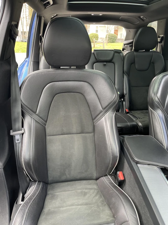 2016 Volvo XC90 2nd Gen - Image 24 of 31