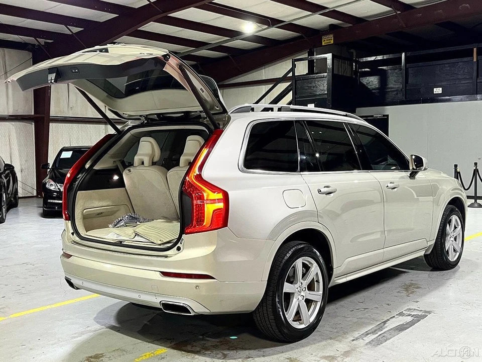2016 Volvo XC90 2nd Gen - Image 18 of 21