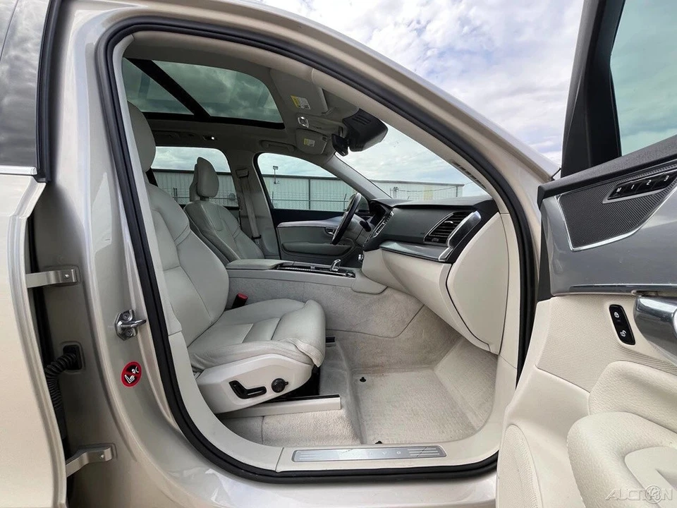 2016 Volvo XC90 2nd Gen - Image 14 of 21