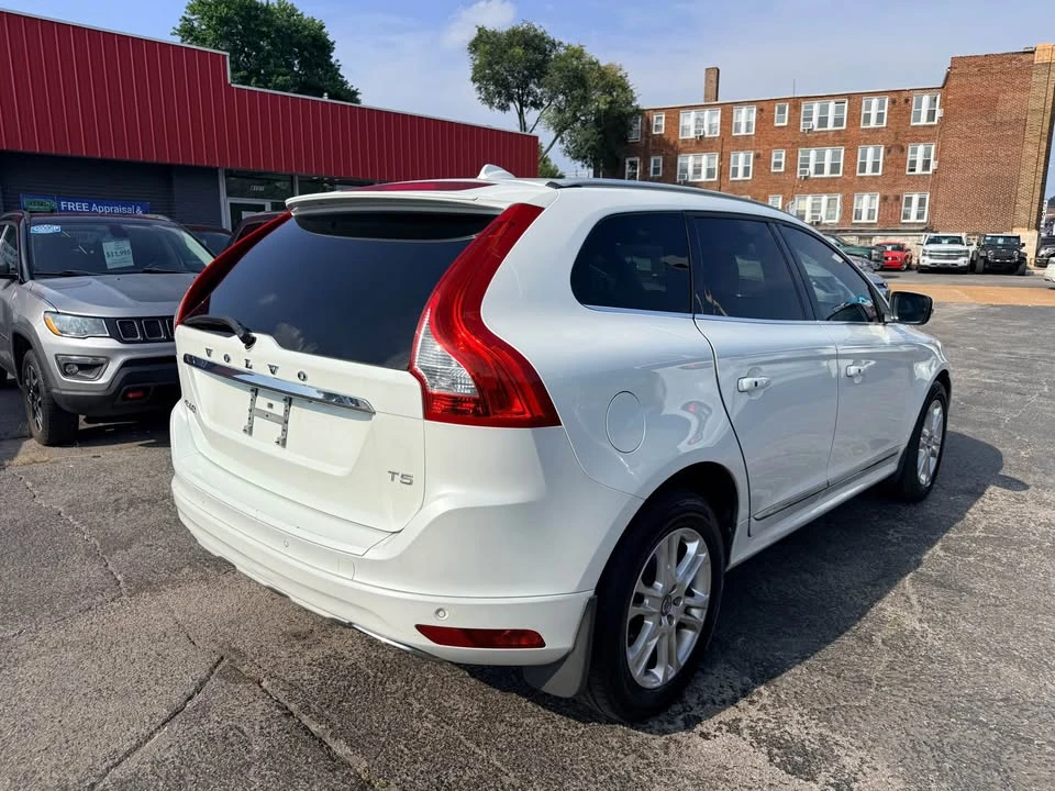 2016 Volvo XC60 1st Gen - Image 5 of 20