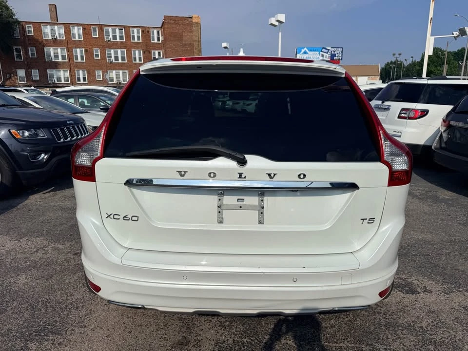 2016 Volvo XC60 1st Gen - Image 6 of 20