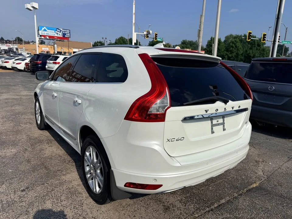 2016 Volvo XC60 1st Gen - Image 7 of 20