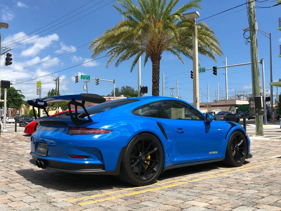 2016 Porsche 991 GT3 RS - Image 2 of 23