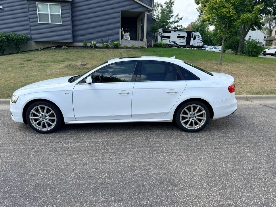2016 Audi B9 A4 - Image 4 of 9
