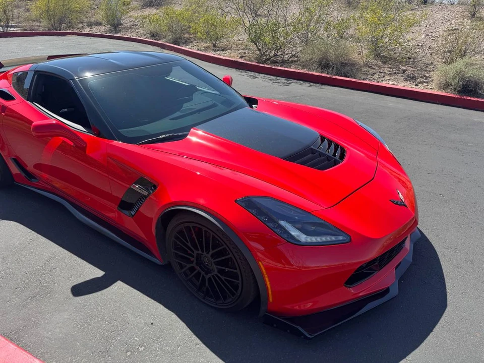 2016 Chevrolet Corvette C7 Z06 - Image 2 of 19
