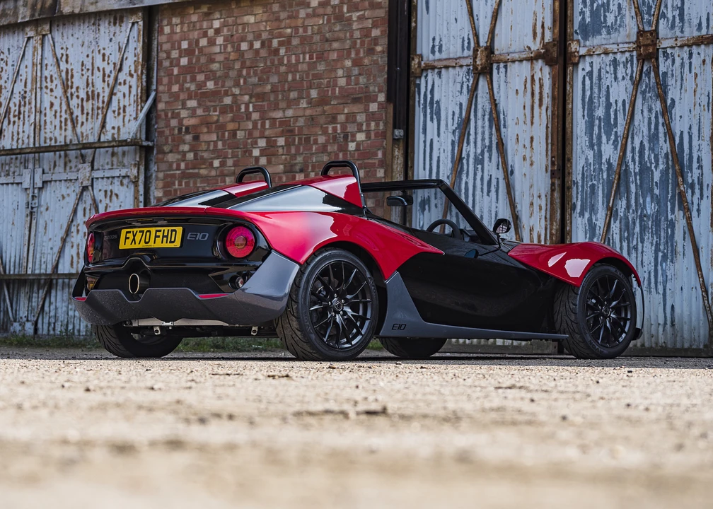 2016 Zenos - Image 17 of 31