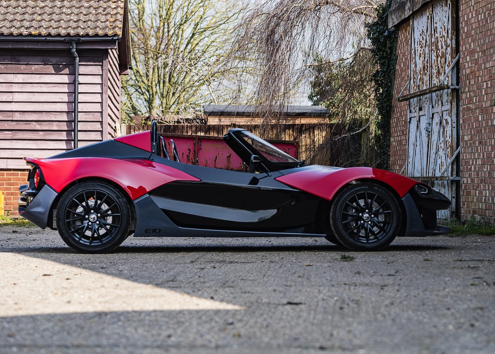 2016 Zenos - Image 10 of 31