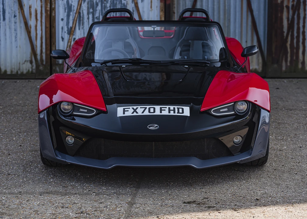 2016 Zenos - Image 26 of 31